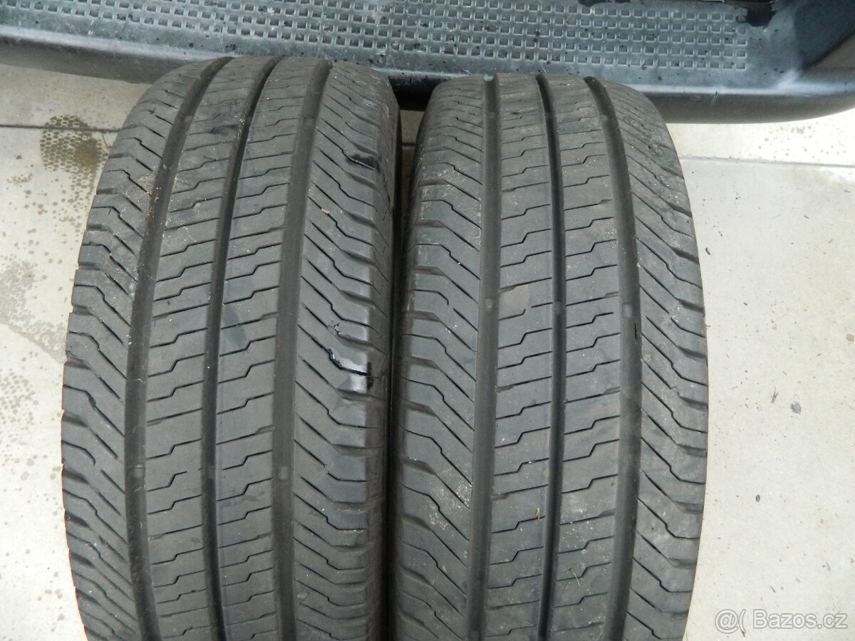 215/65 r15C 104/102T