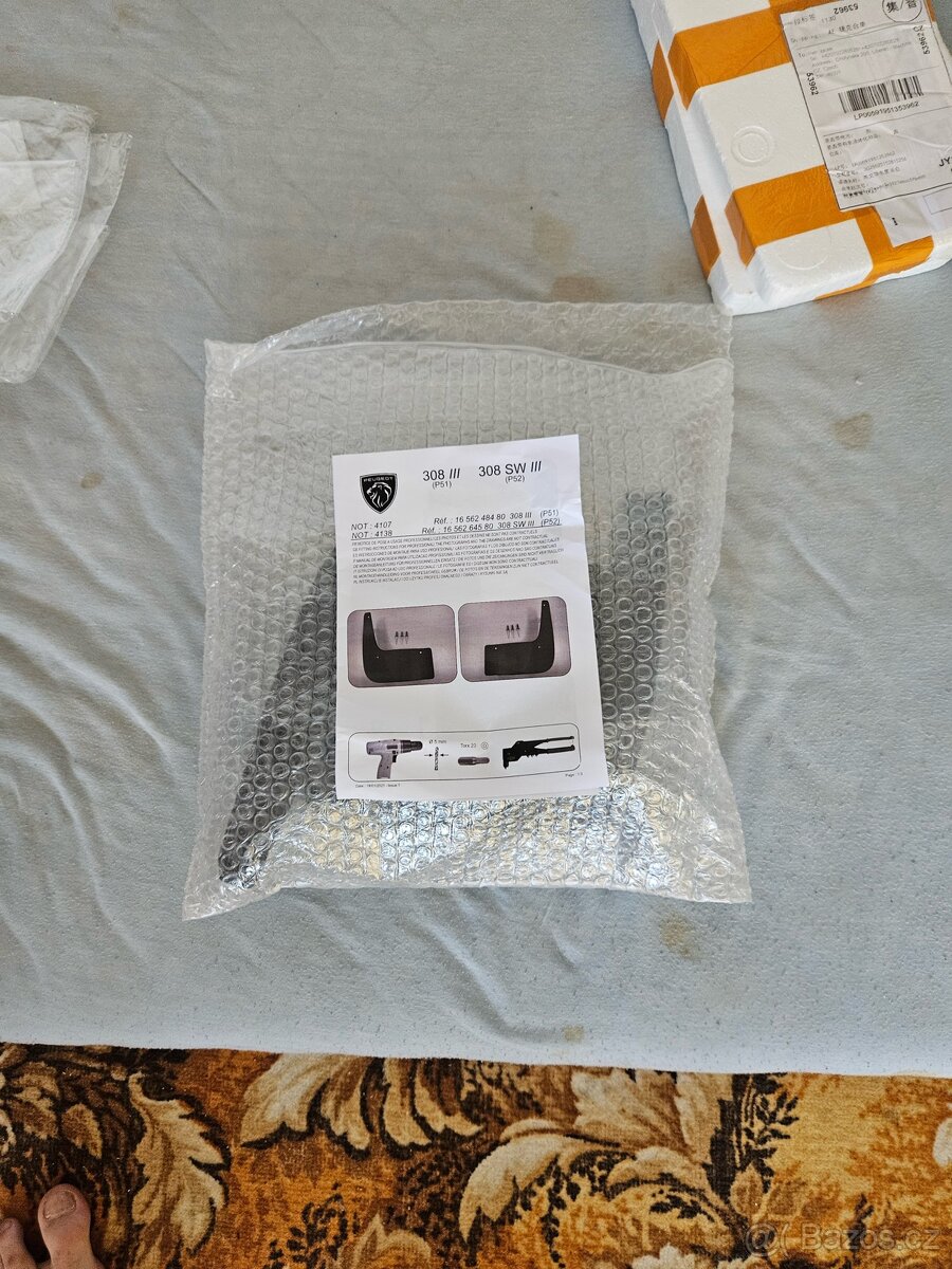 Prodám zadní zástěrky Peugeot 308