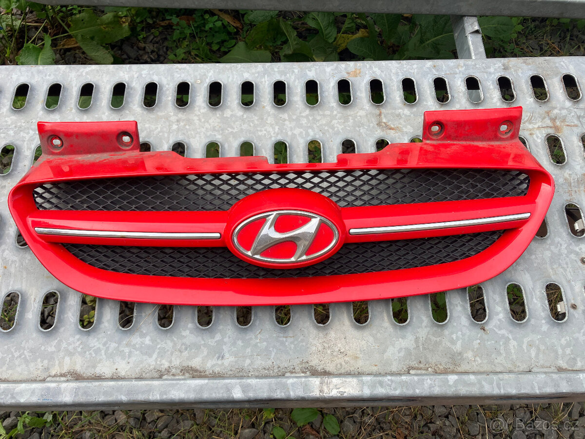 Přední mřížka maska Hyundai Getz
