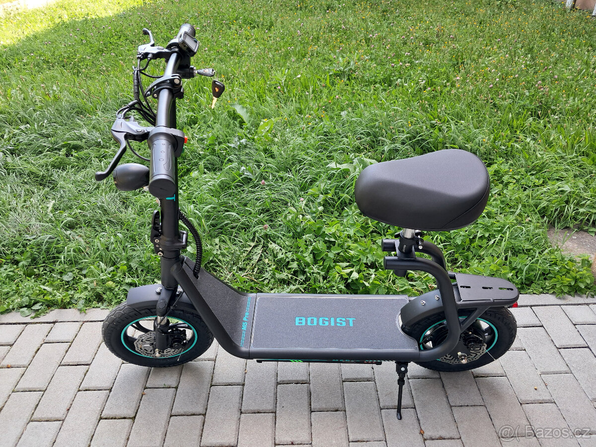 Elektrokoloběžka BOGIST M5 Pro 885W 45KM/H 40KM 12" 48V 15A