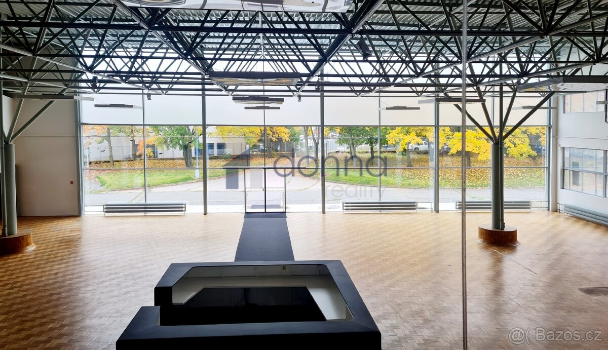 Pronájem obchodního prostoru 1462 m² Za Mototechnou, Praha -
