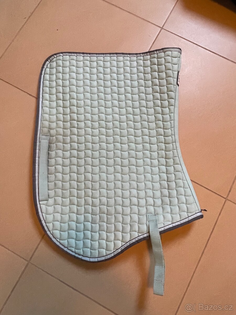 Podsedlová děcka eskadron