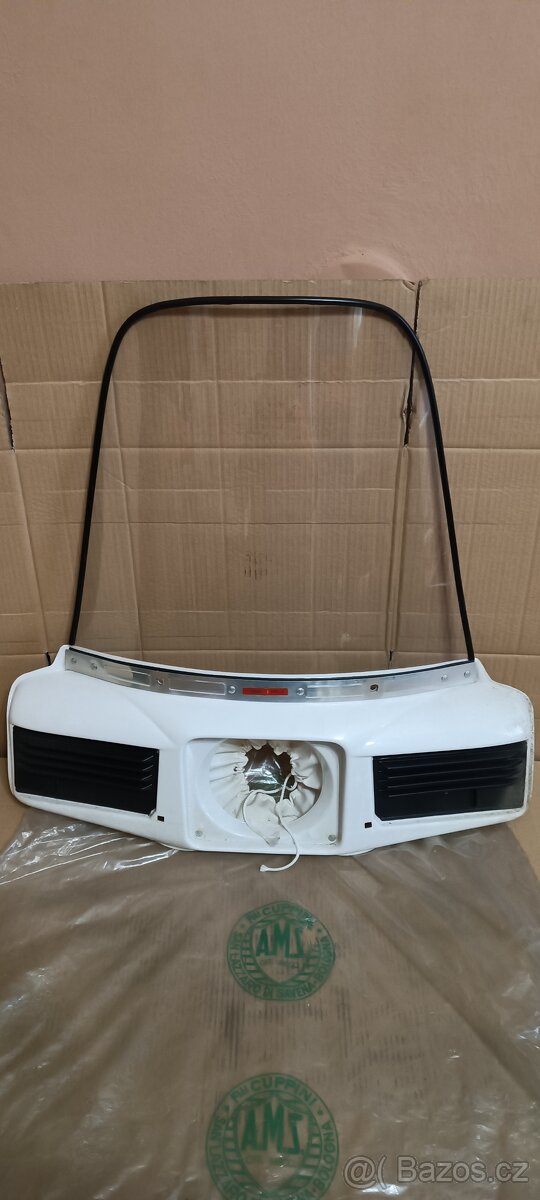 CUPPINI plexisklo - větrný štítek 02