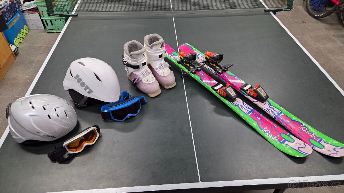 Dětské lyže 90 cm, lyžáky, helma, brýle