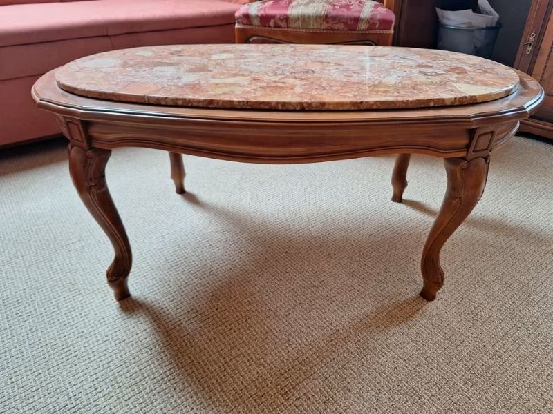 Konferenční stůl s italským mramorem a dřevo masiv