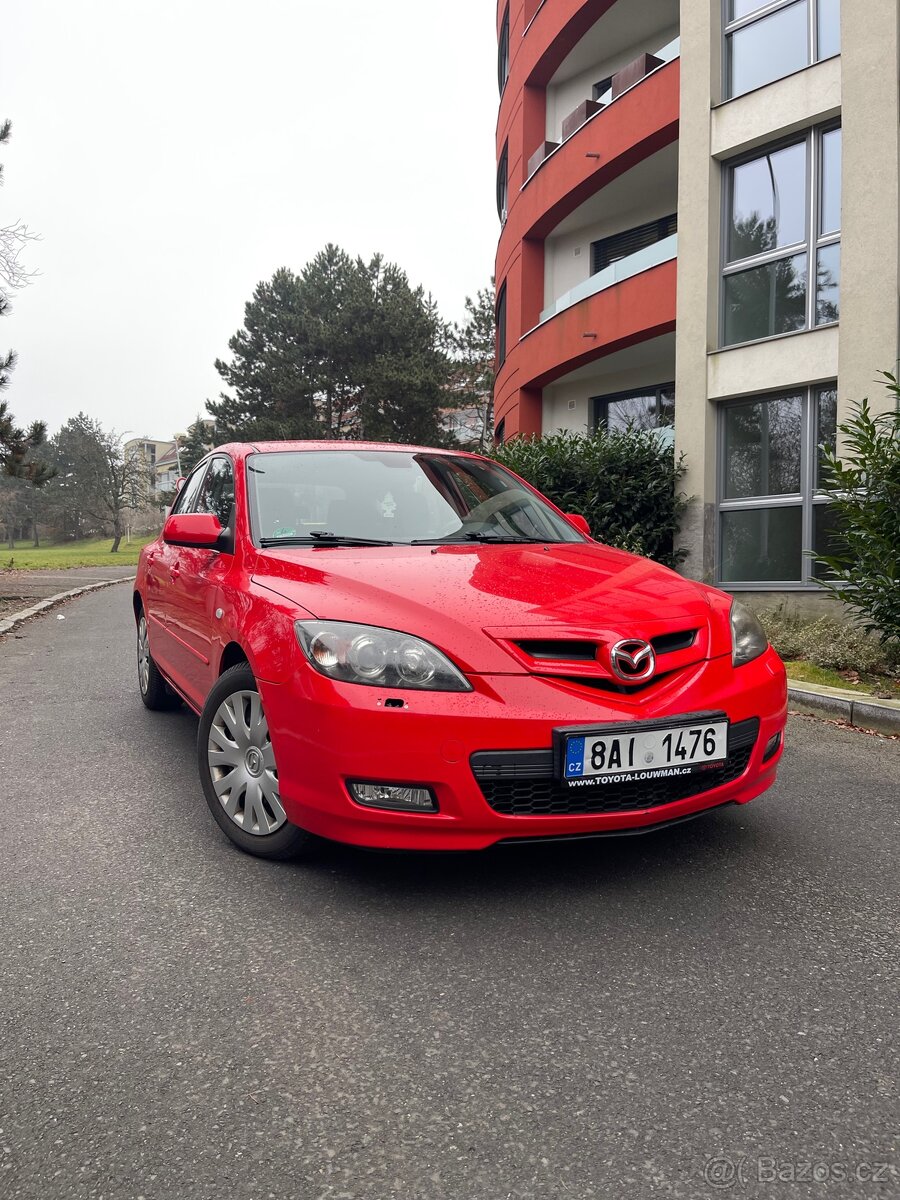 Mazda 3 | 2008 | 1.6i | Senzory | Výhřevy | ALU |