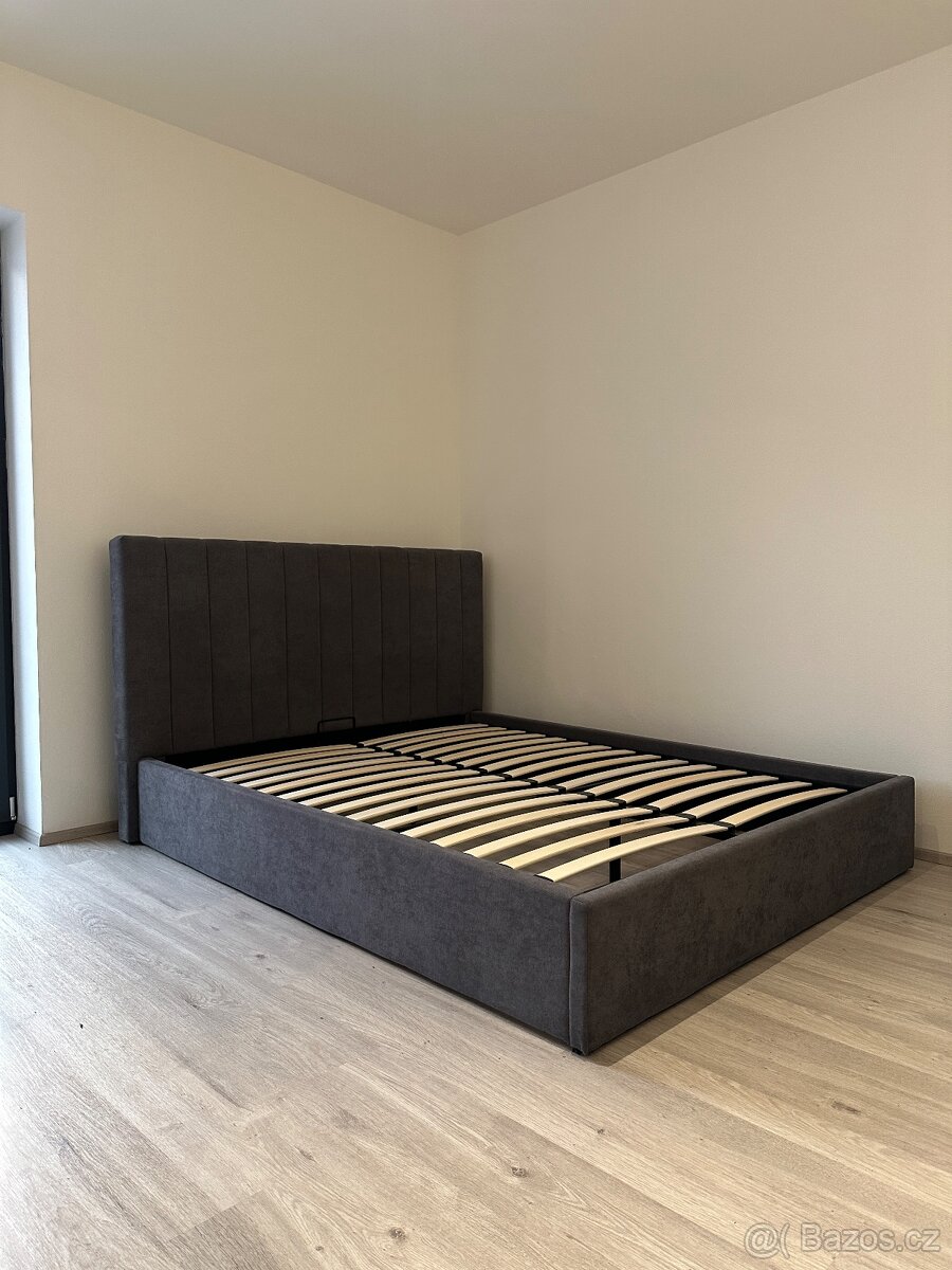 Prodám manželskou postel 160x200 HASLEV JYSK