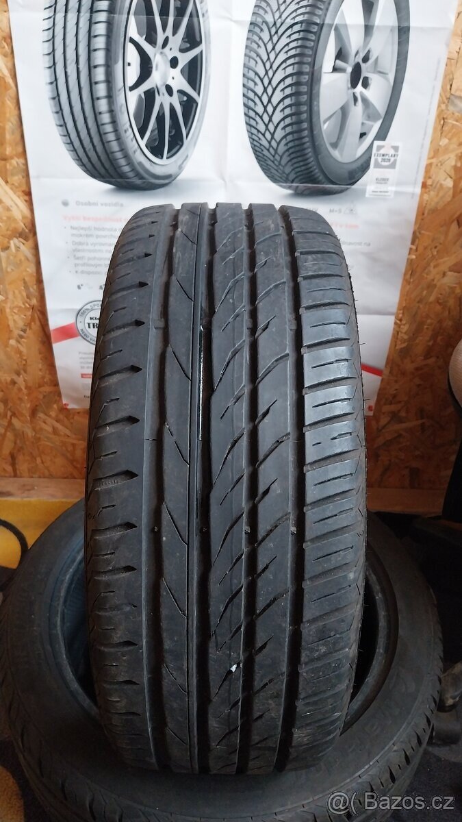 Prodám 2 x letní pneu Matador 215/45/17