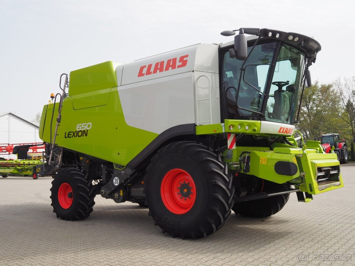 CLAAS Lexion 650 + V770