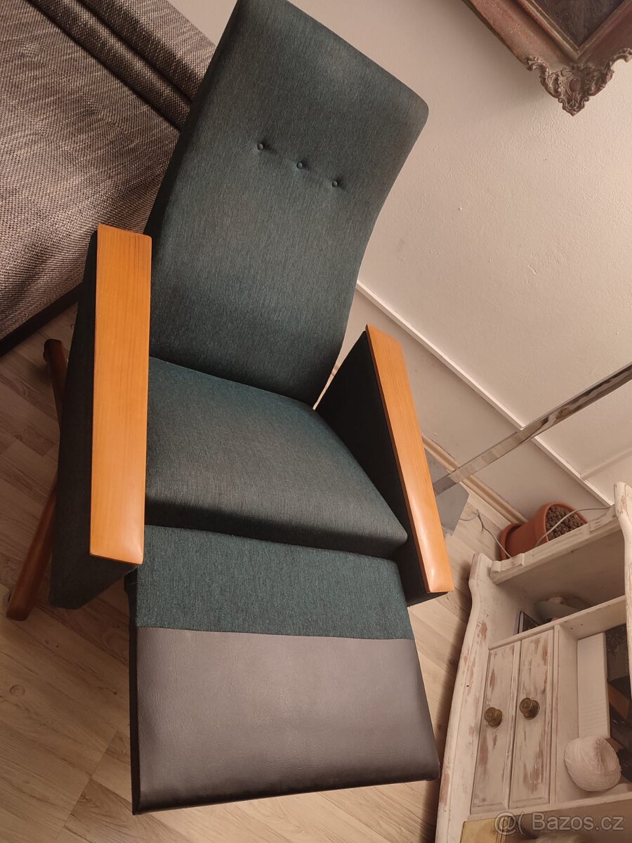 Retro křeslo
