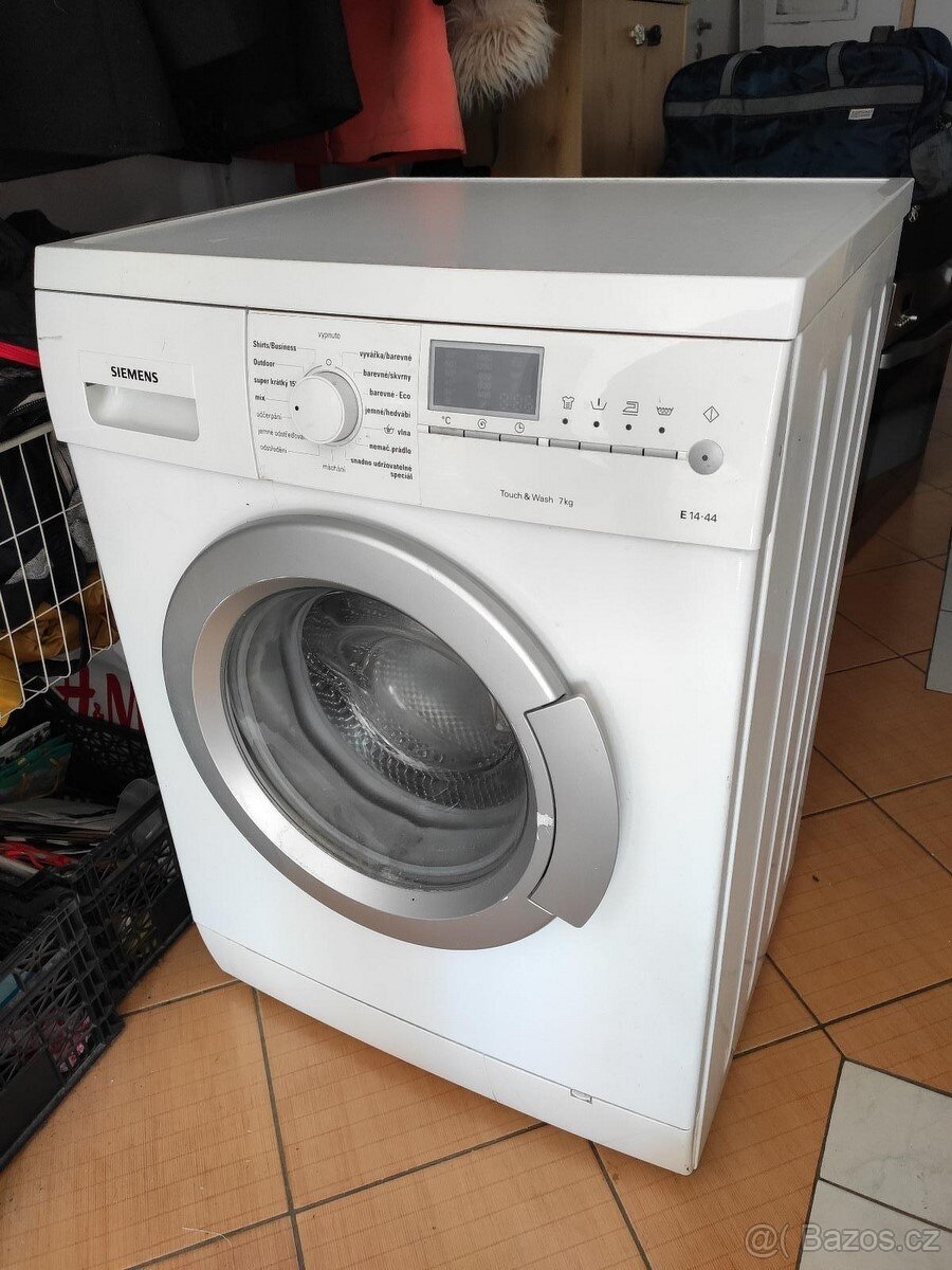 Pračka Siemens až 7kg prádla, 1400 ot., A+