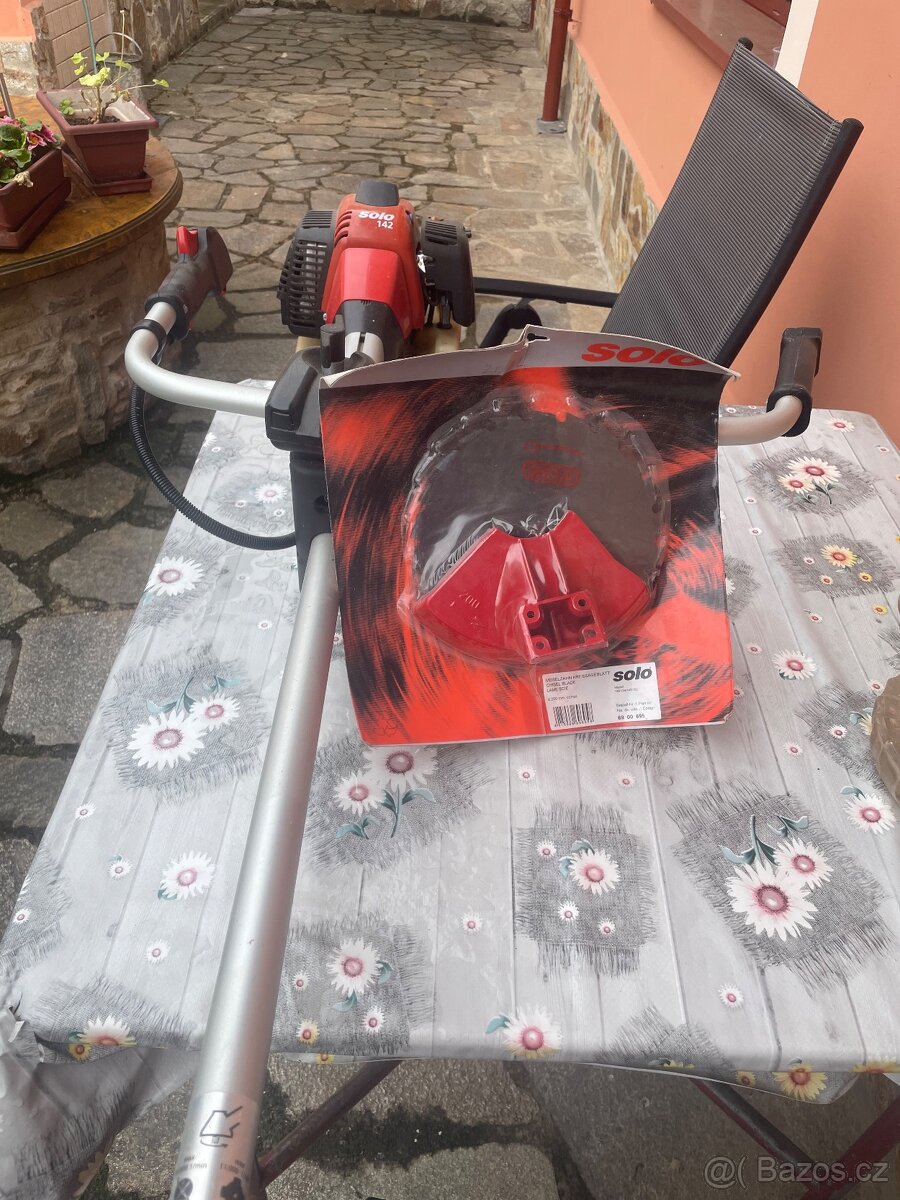 Křovinořez SOLO 142 benzin