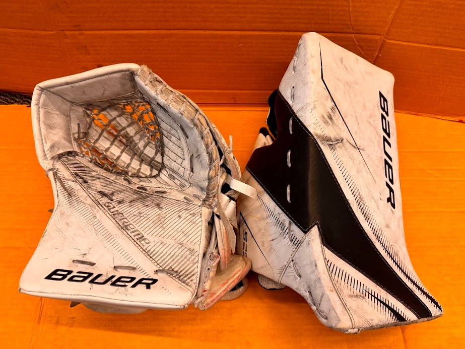 SET LAPAČKA A VYRÁŽEČKA  BAUER SUPREME S29 vel. INT