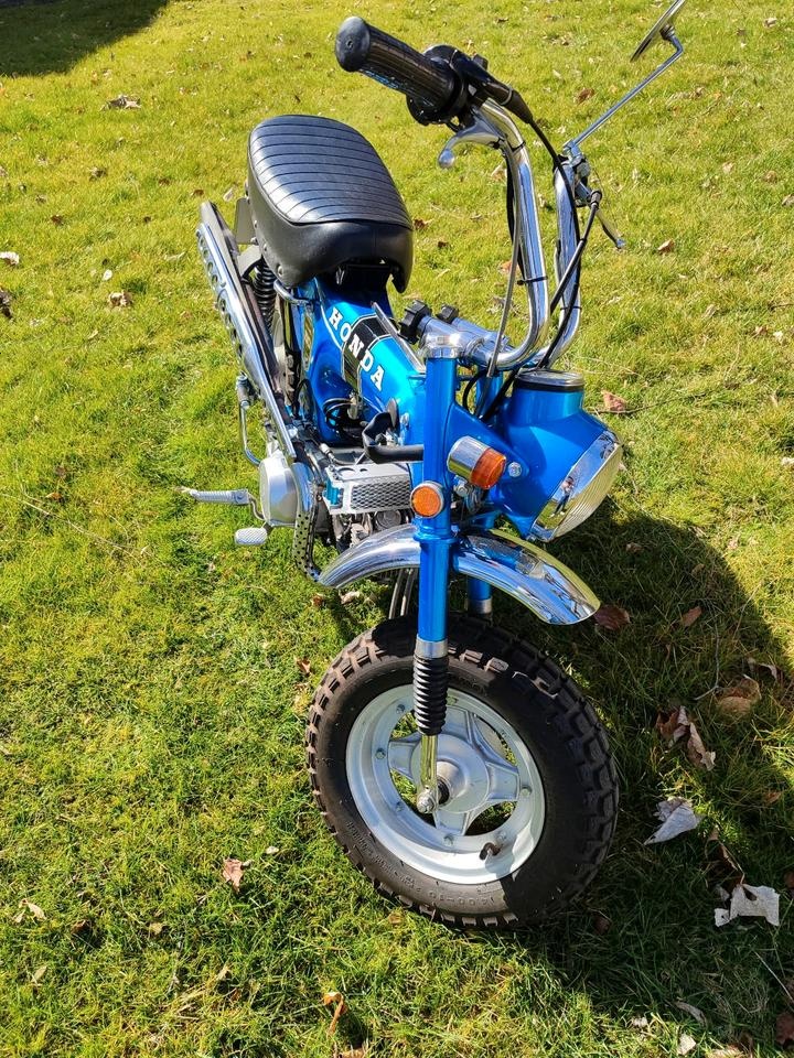 Honda Dax 125 - 1982