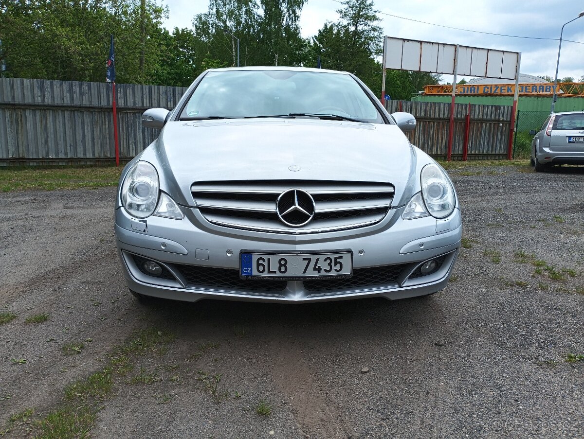 Mercedes Benz R nafta, 4x4, automat, plná výbava i výměna