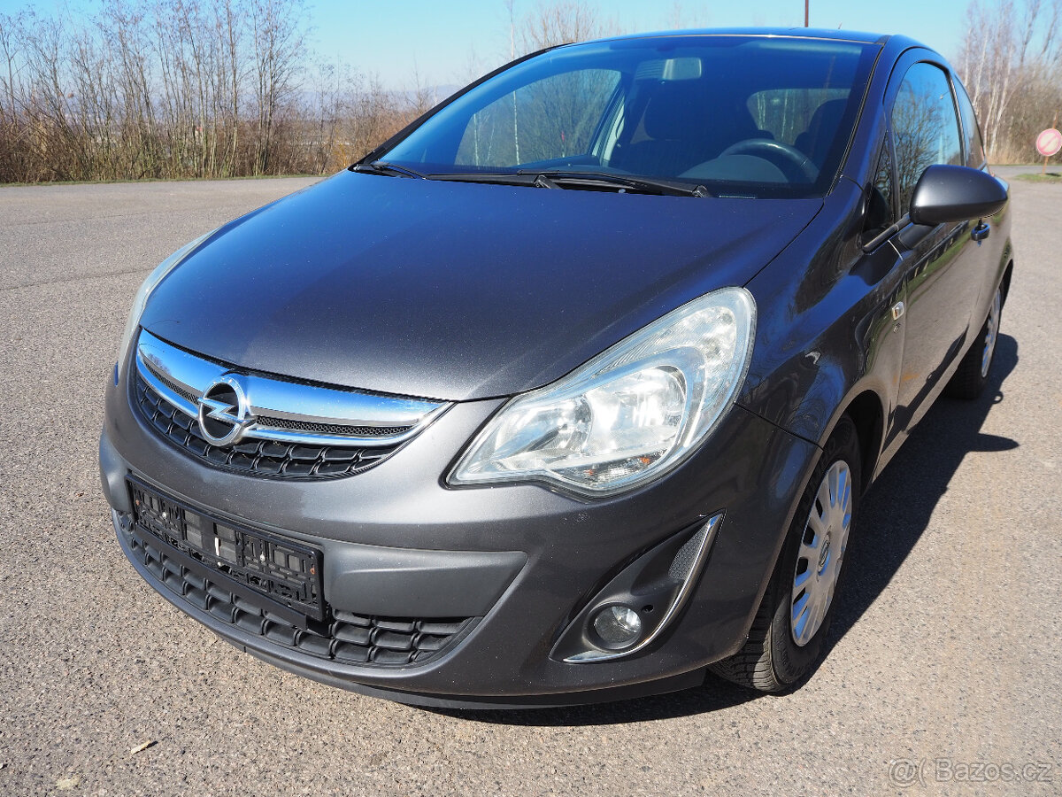 Opel Corsa 1.4 KLIMA, vyhř. sedadla + volant