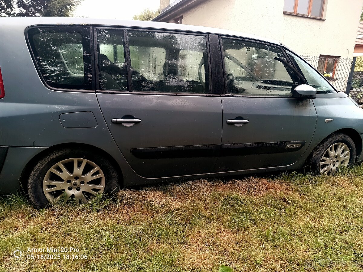 Prodám Renault Espace nepojízdný