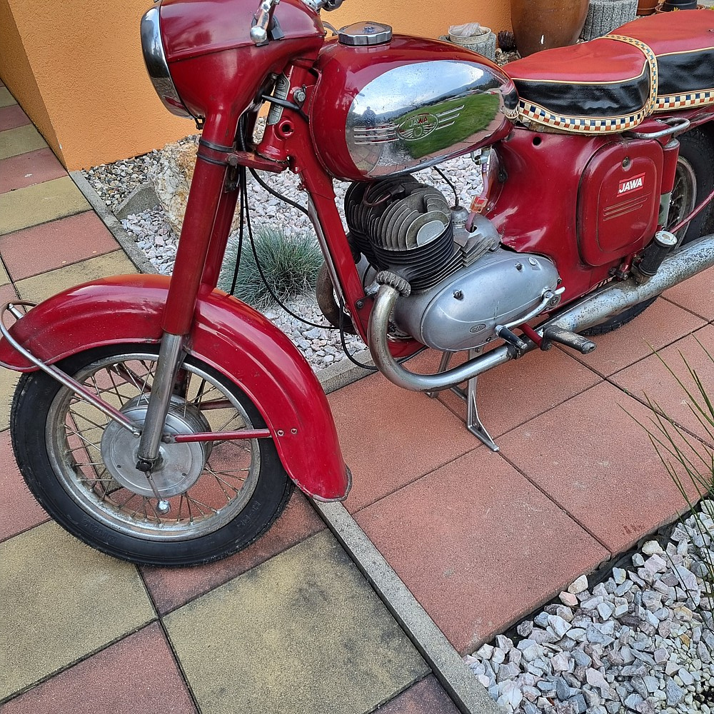 Jawa kývačka 350/354, r.v. 1962