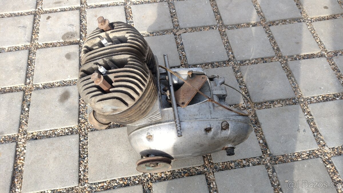 Motor velorex 350 mechanika