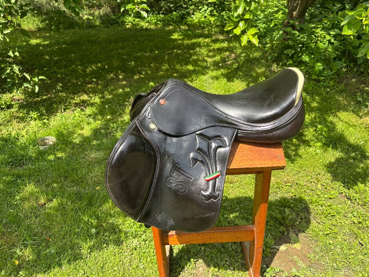 Skokové Prestige sedlo