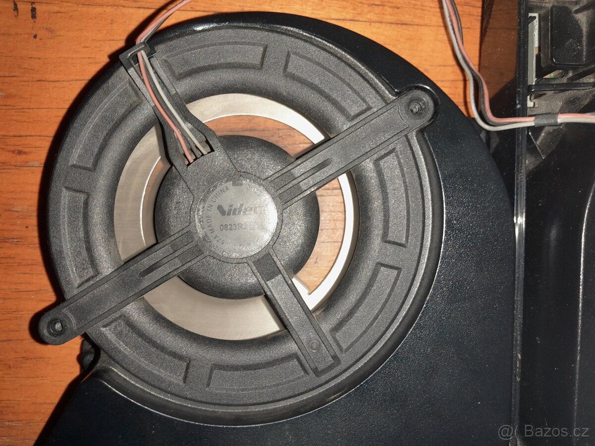 Ventilator pro Playstation 3 slim