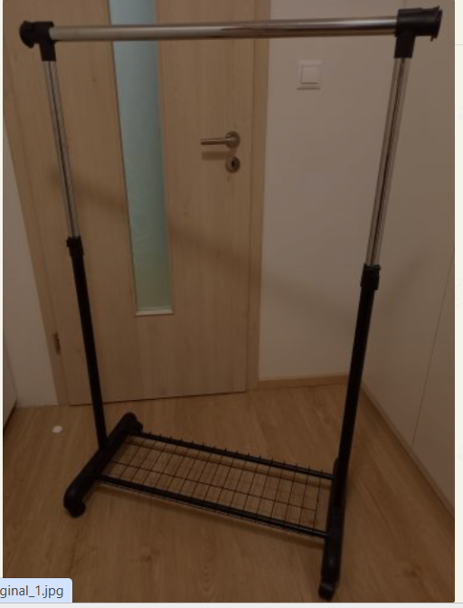 stojan na šaty pojízdný koupím