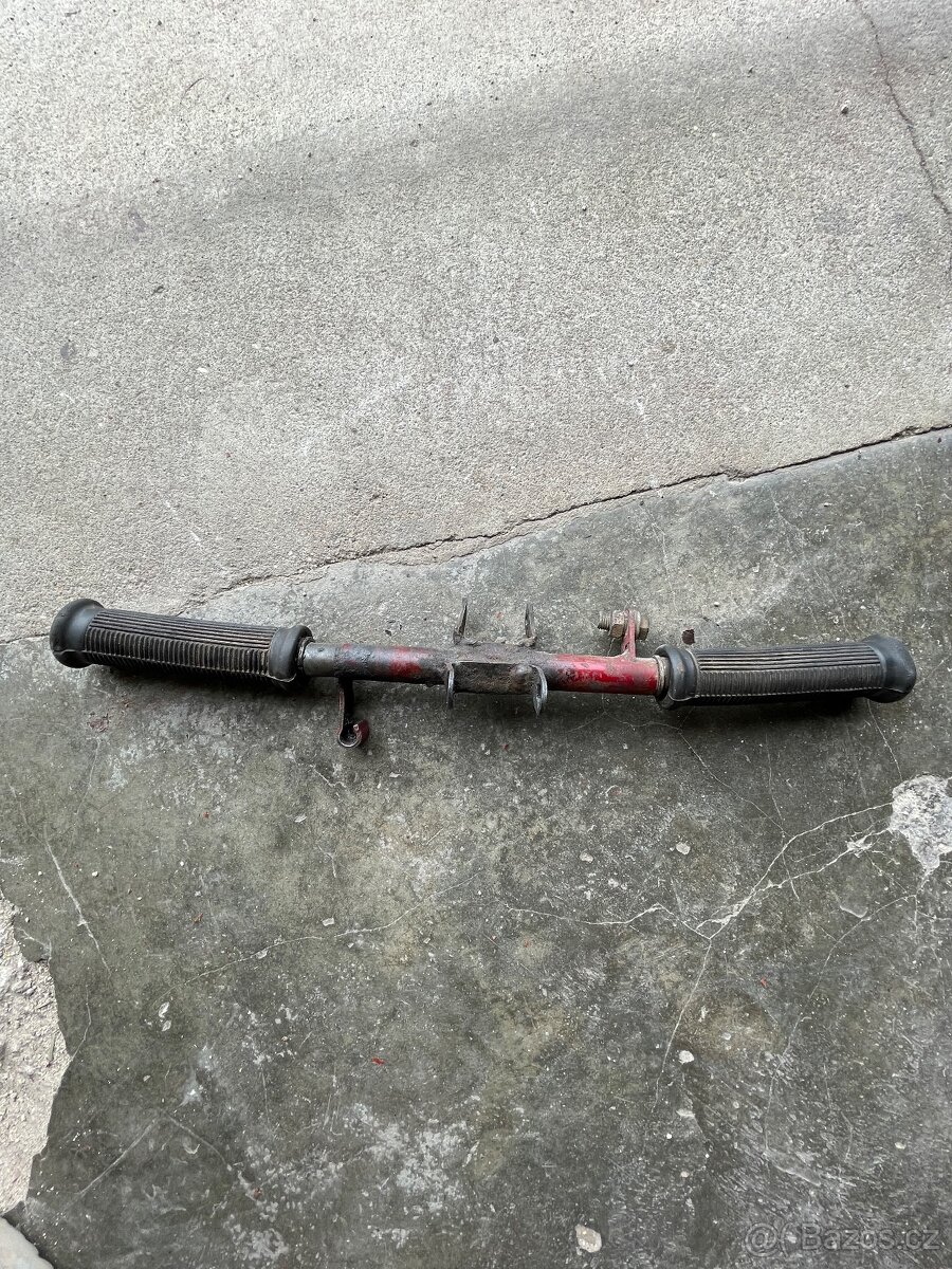 Jawa 555 kříž