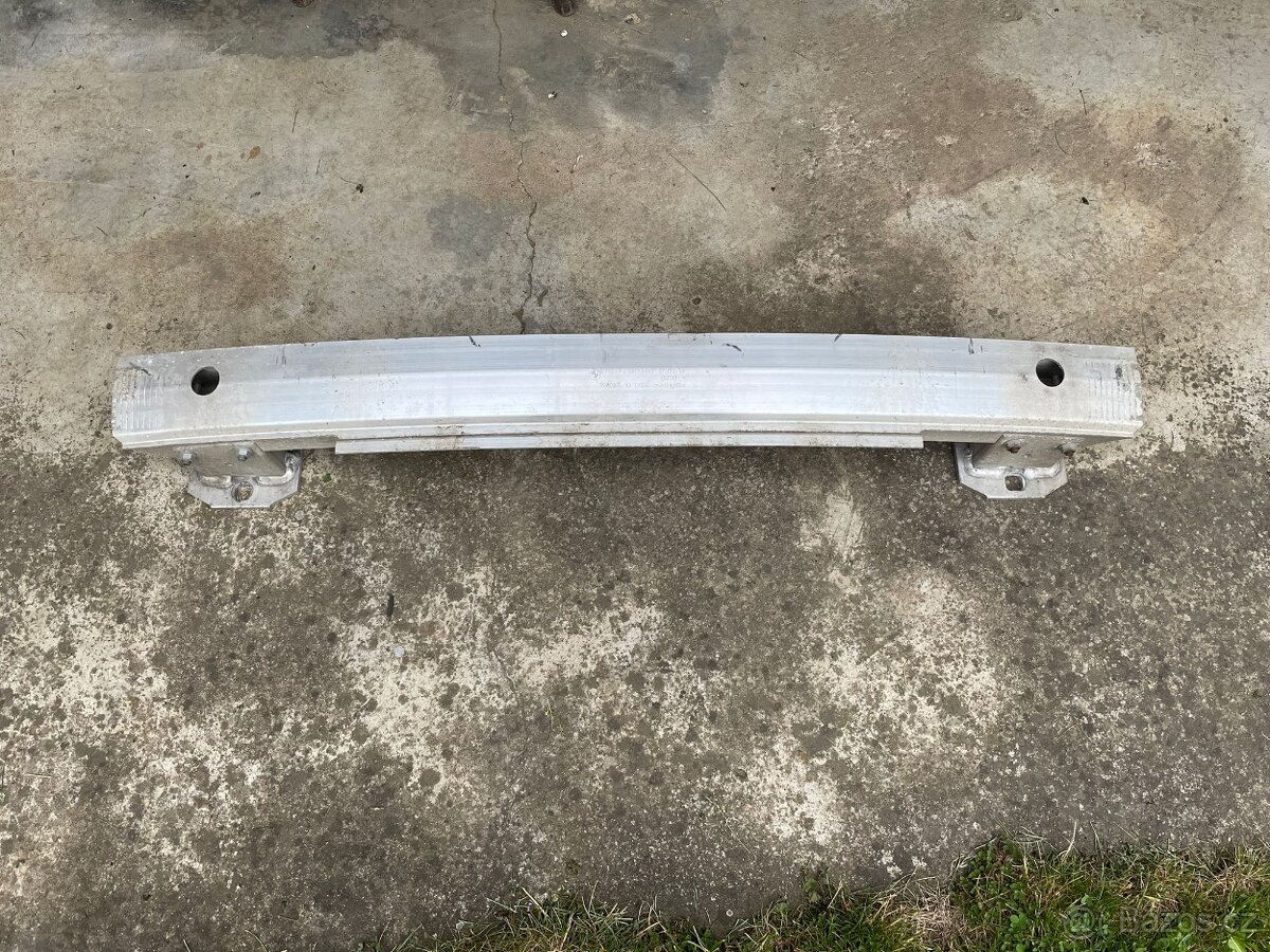Vystuha zadniho narazniku na BMW f25