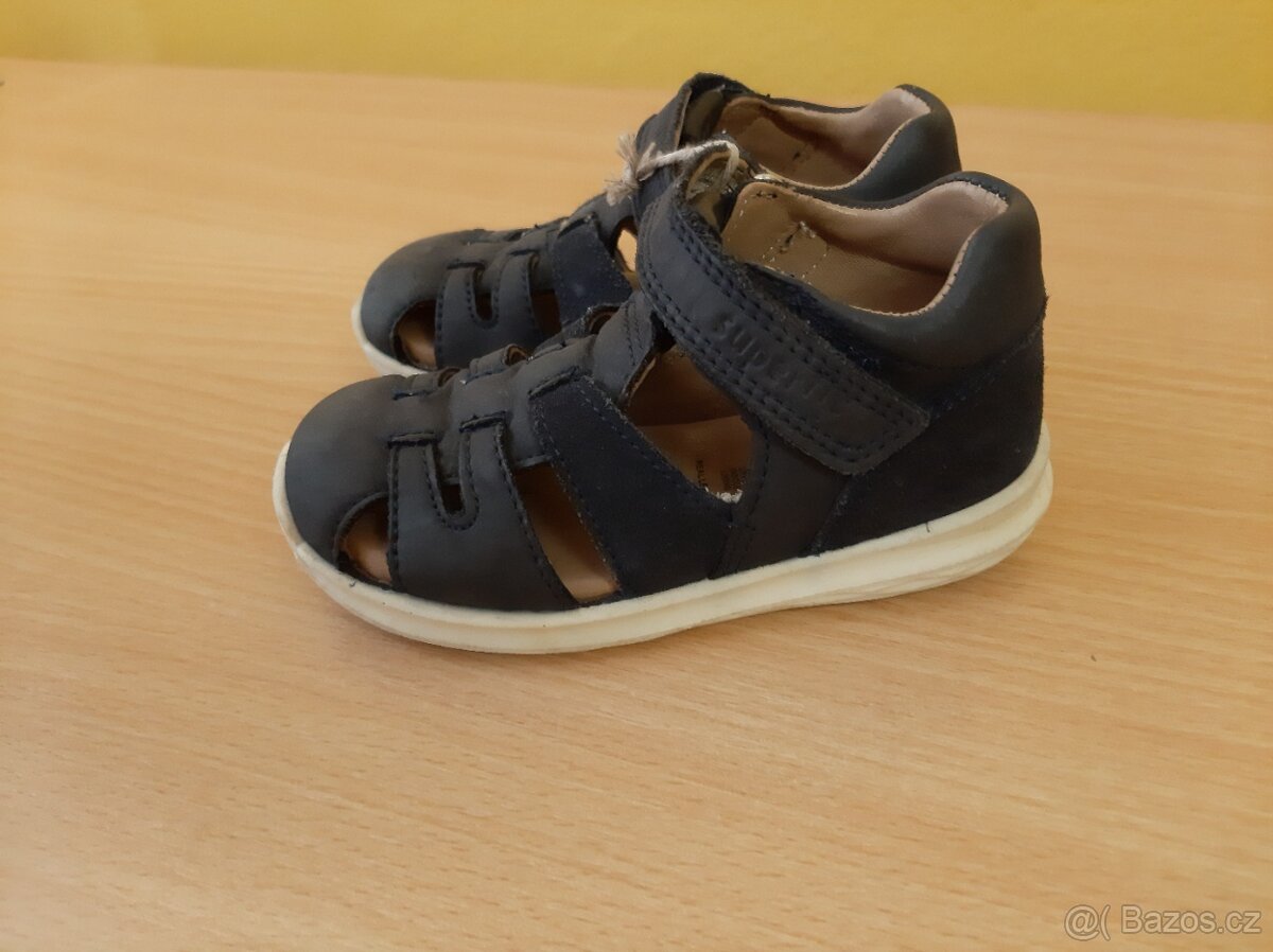Letní sandaly vel.22 Superfit