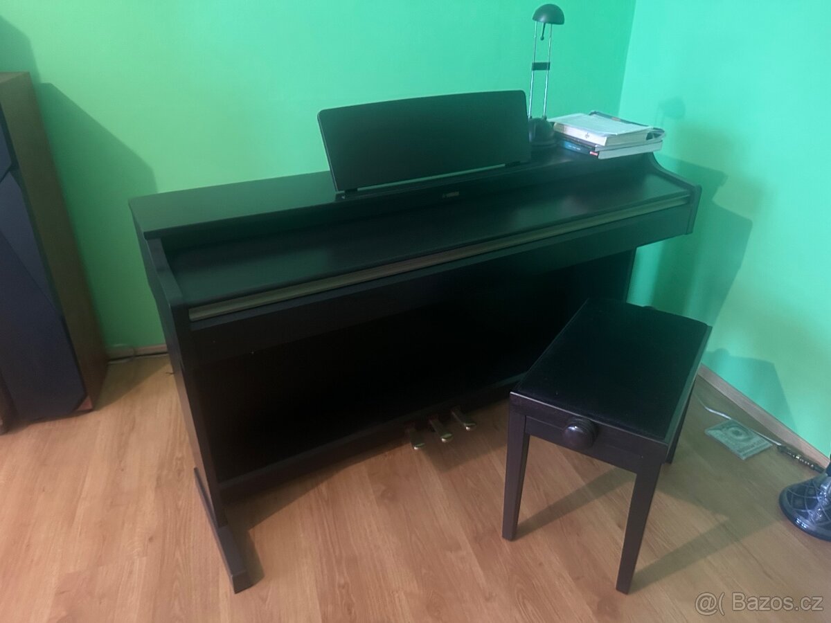 Yamaha ydp 162r, nepoužíváno