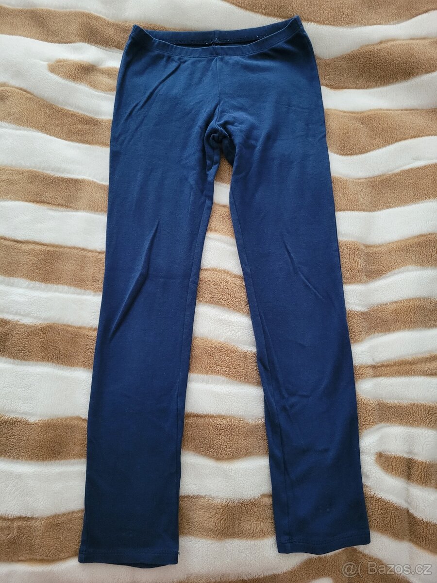 Trička, mikina, šaty a legíny pro holku, v.122 až 140