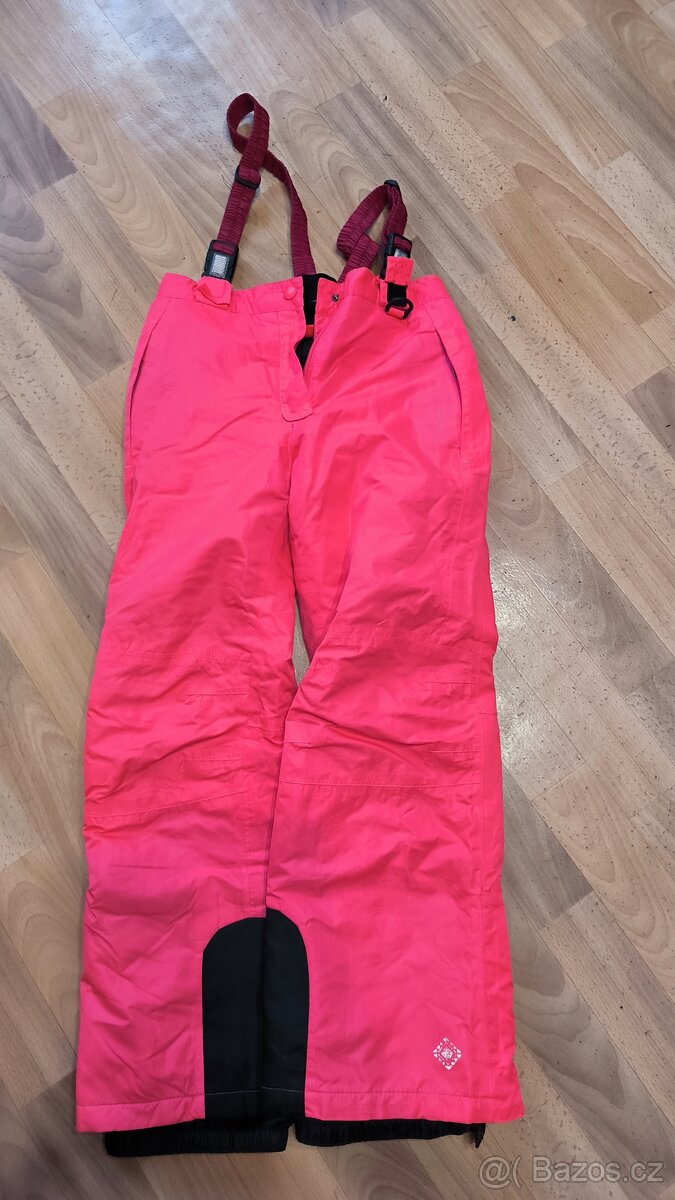 Zimní kalhoty vel 134/140