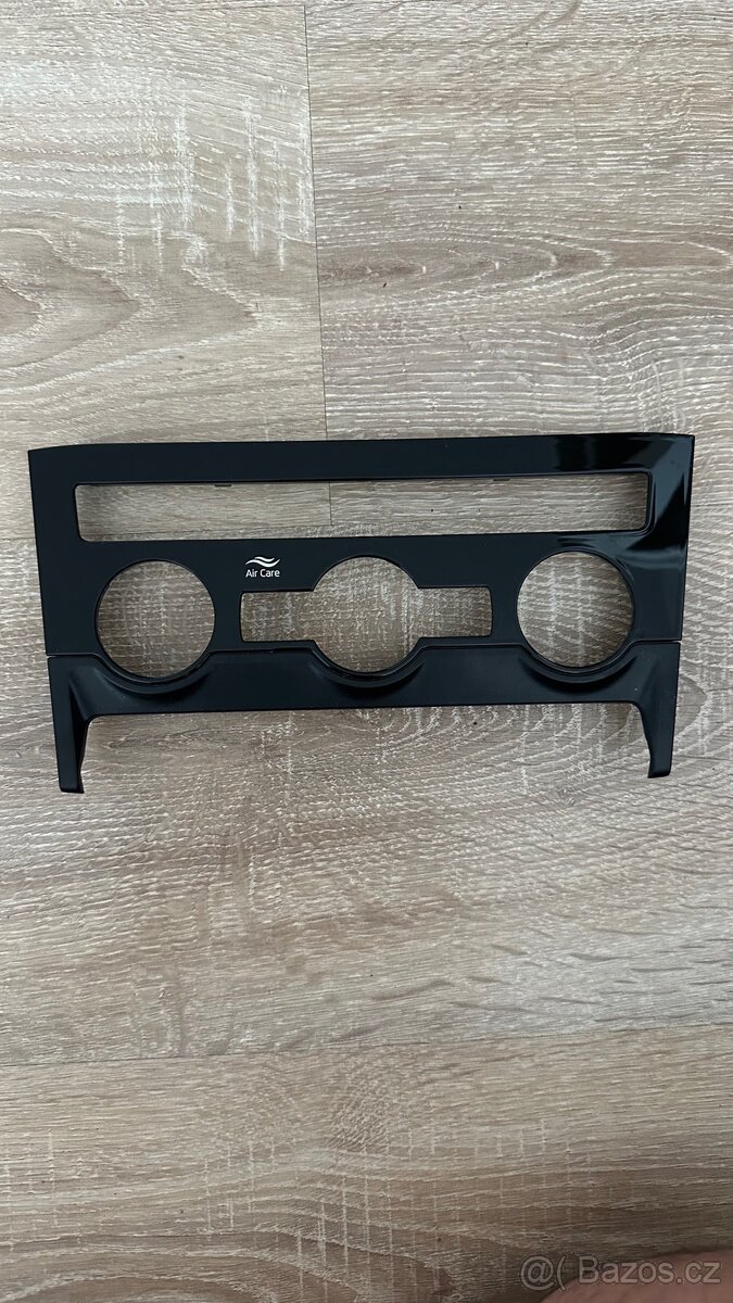 rámeček klimatronic ŠKODA Karoq 566.820.075.B.