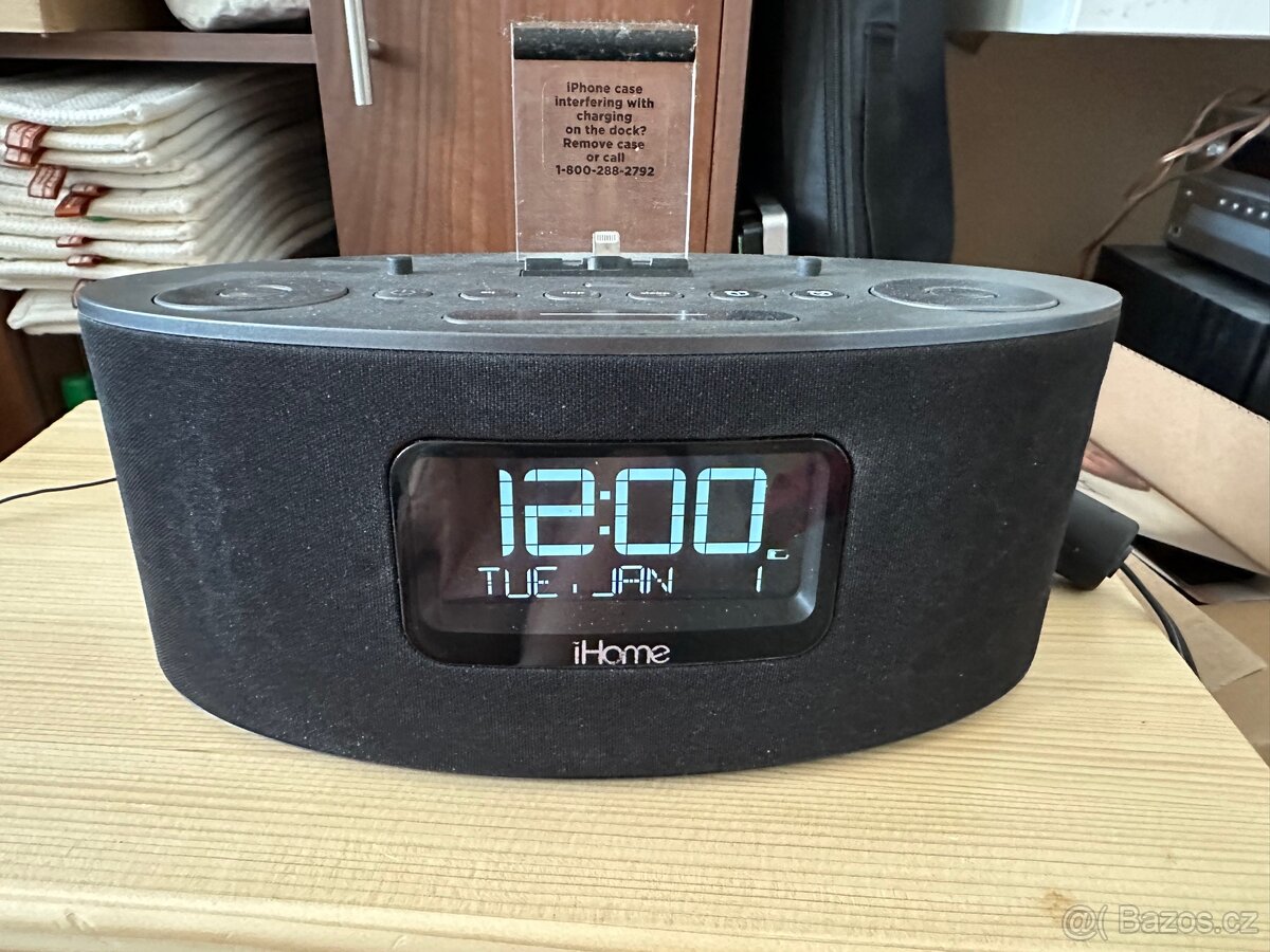 Radiobudík iHome docking