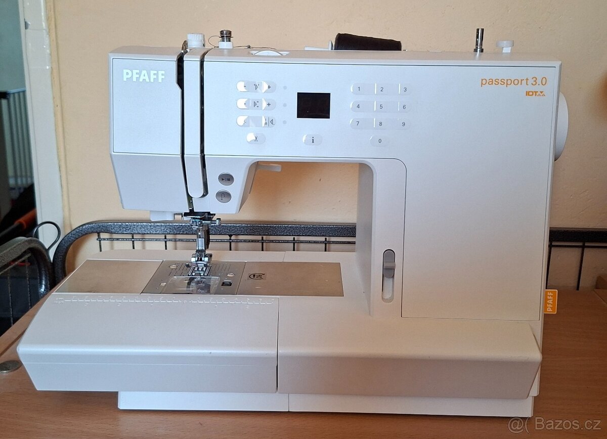 Šicí stroj Pfaff passport 3.0