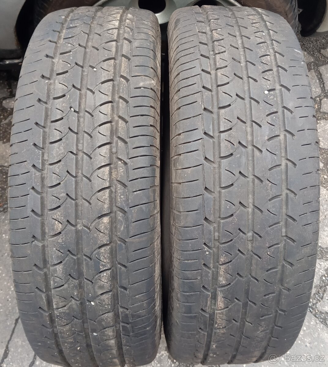 Letní pneu Barum Vanis 2 225/70/15C
