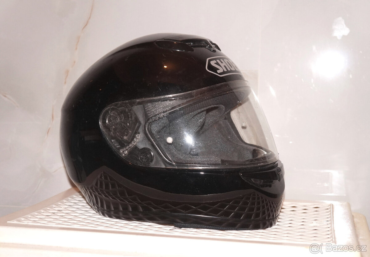 Helma na motorku M motocyklová přilba Shoei vel. M (57-58cm)