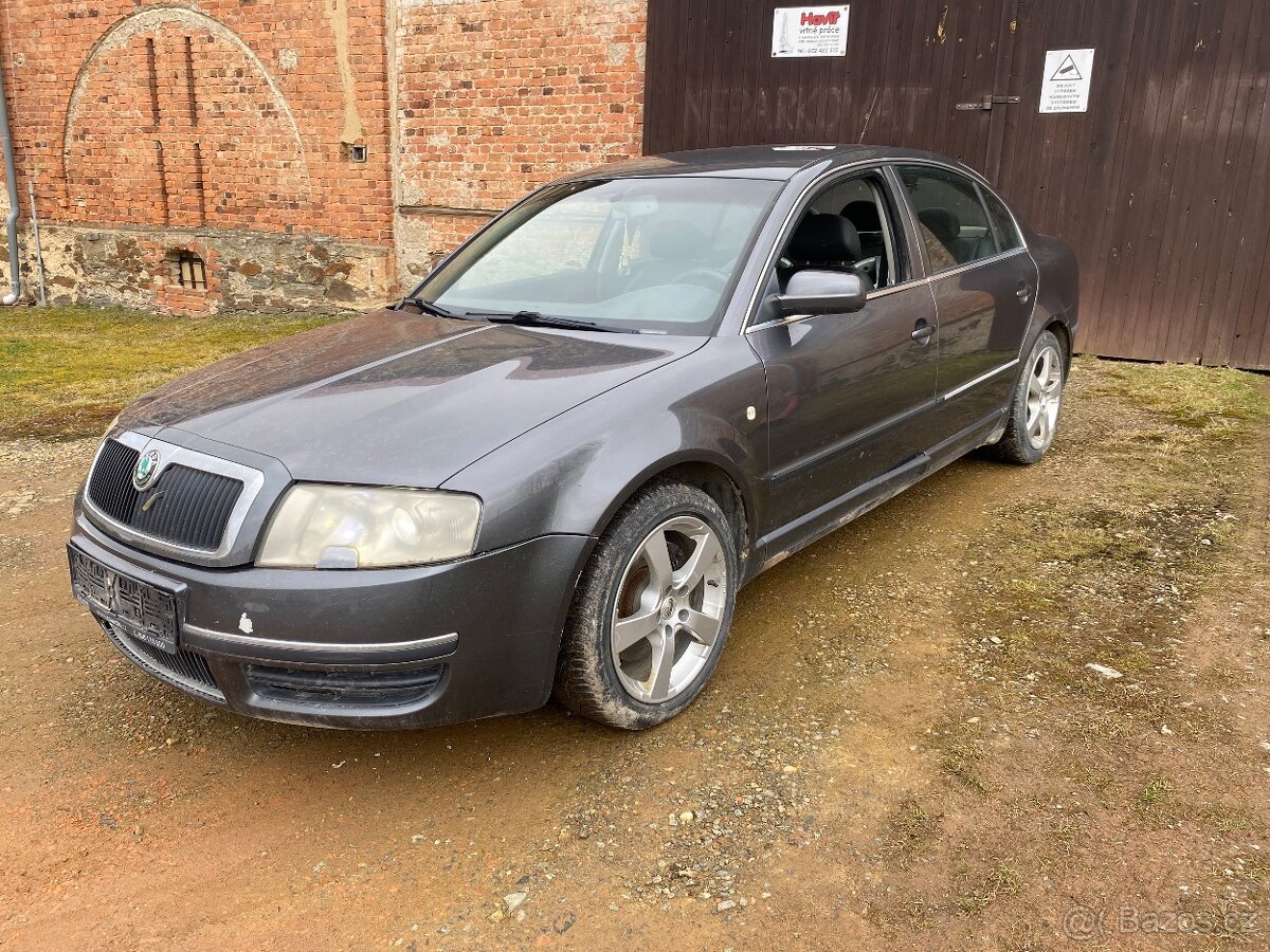 Škoda Superb 2.5tdi díly