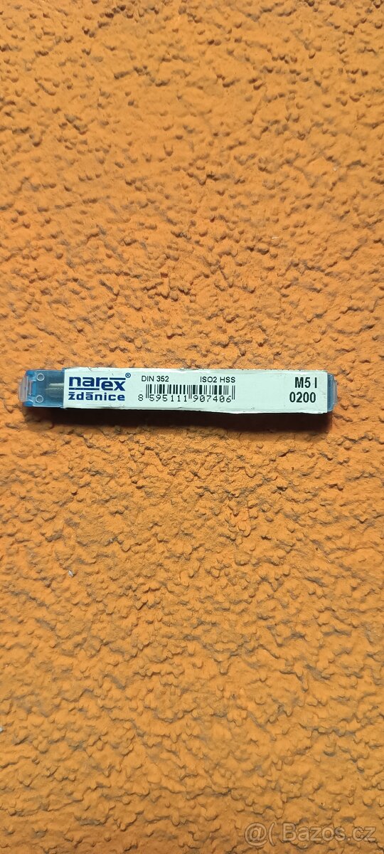 ZÁVITNÍKY METRICKÉ SADOVÉ