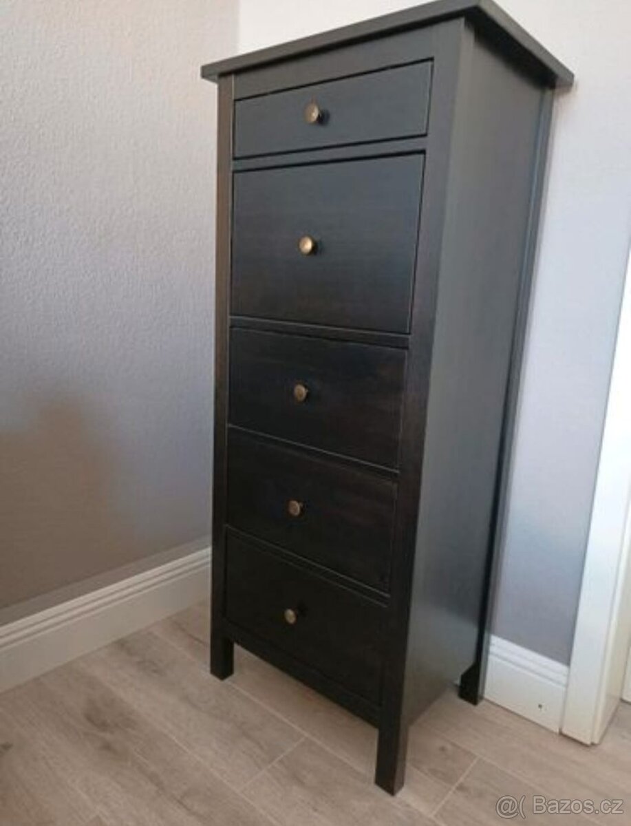 KOMODA IKEA HEMNES