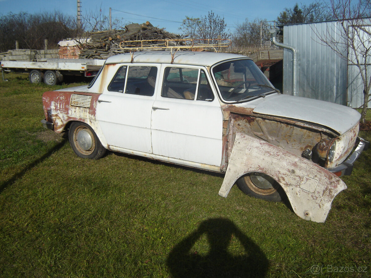 Škoda 100