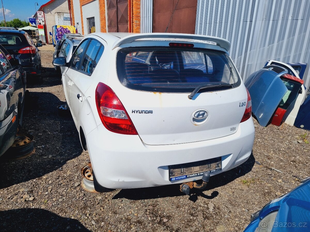 HYUDAI I20