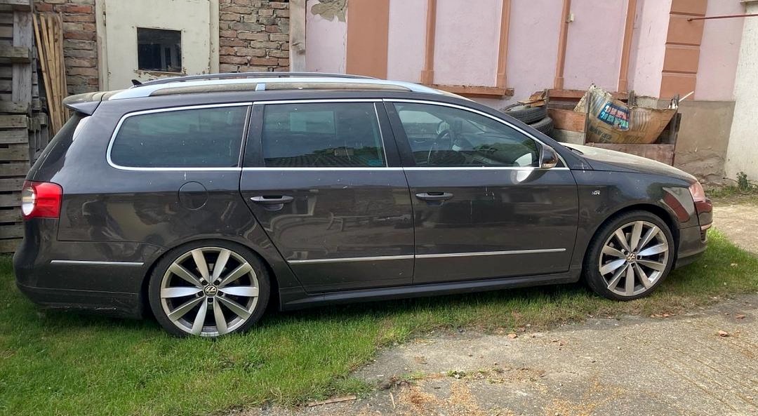 Vůz na náhradní díly VW Passat B6 R-Line kombi 2010 CBBB KXZ