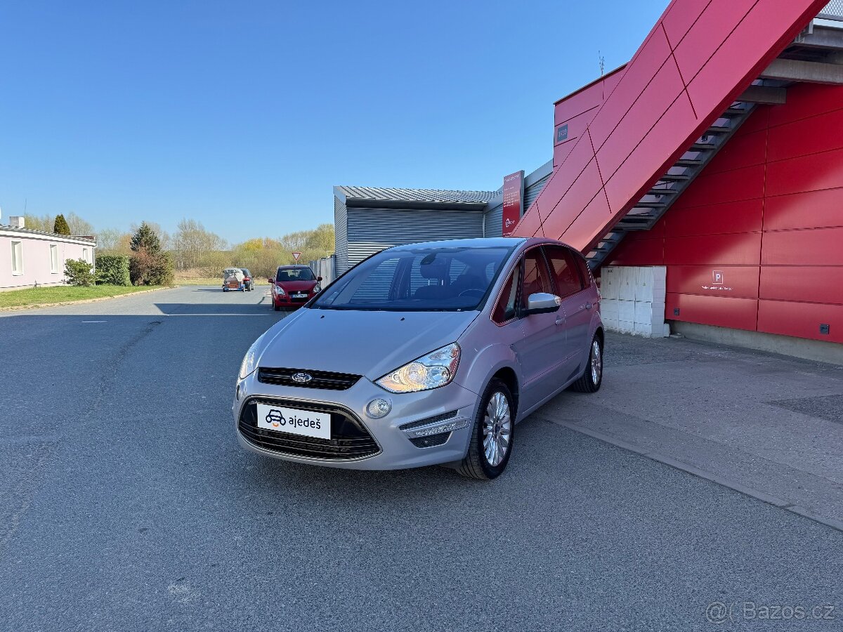 Ford S-MAX 2.2 TDCI AUT/Titanium/ČR-2. maj./DPH/servis Ford