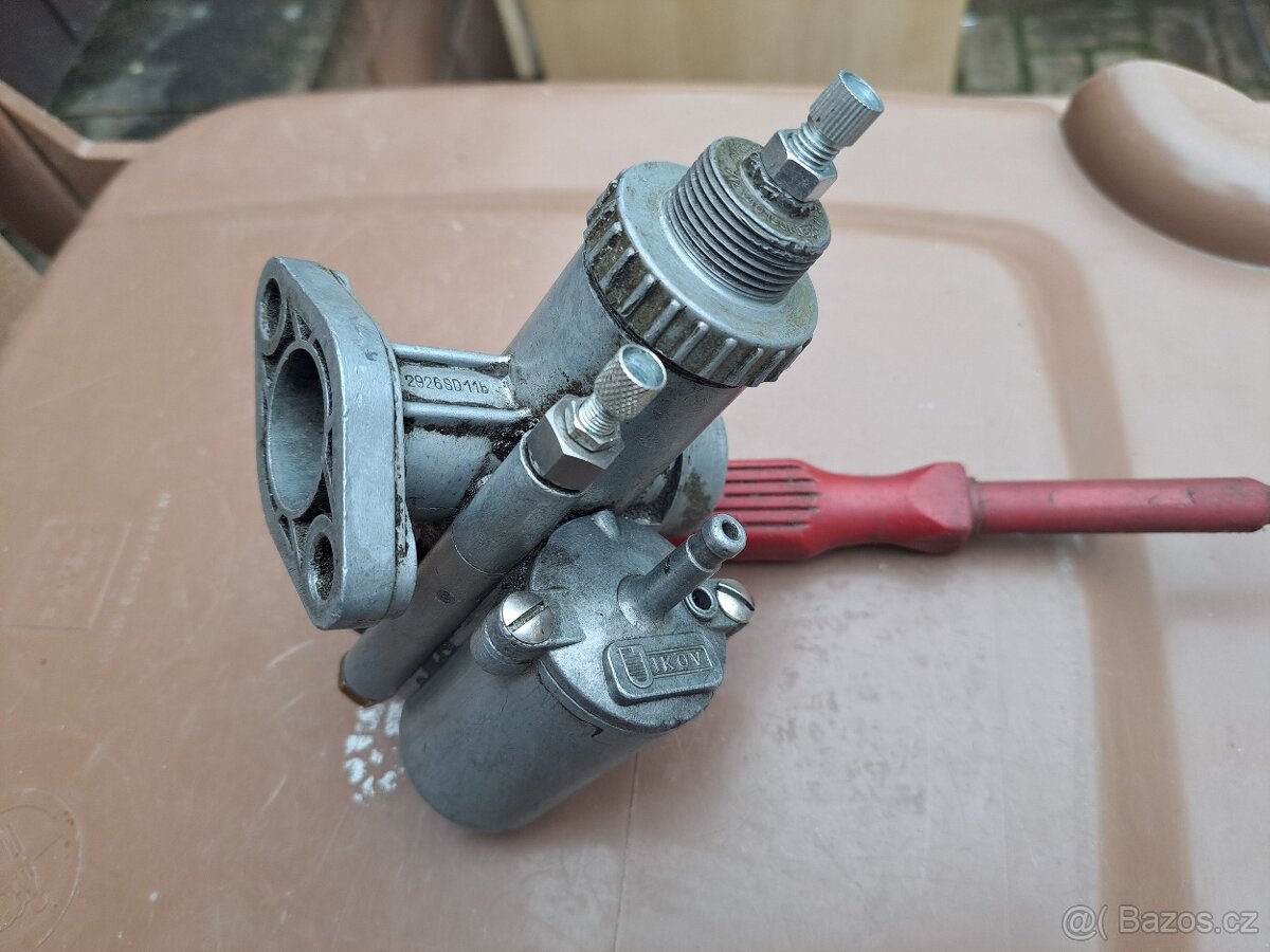 Jawa 250 559 Panelka - karburátor Jikov 2926SD11b sytič