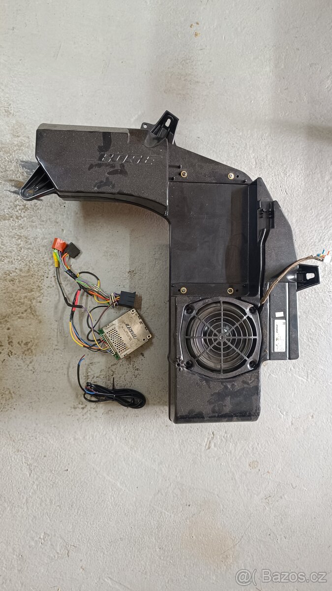 Aktivni subwoofer
