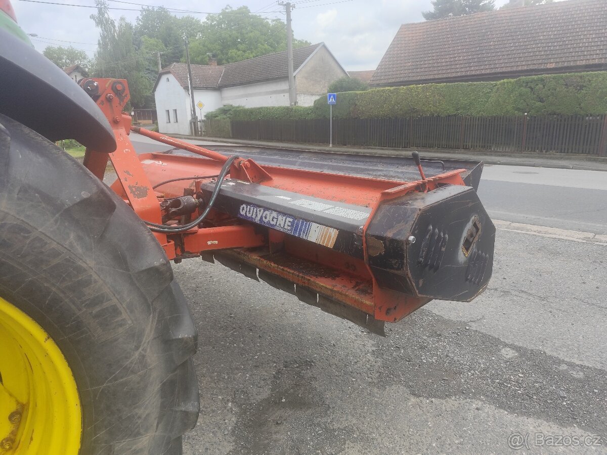 Mulčovač QUIVOGNE JBV 300
