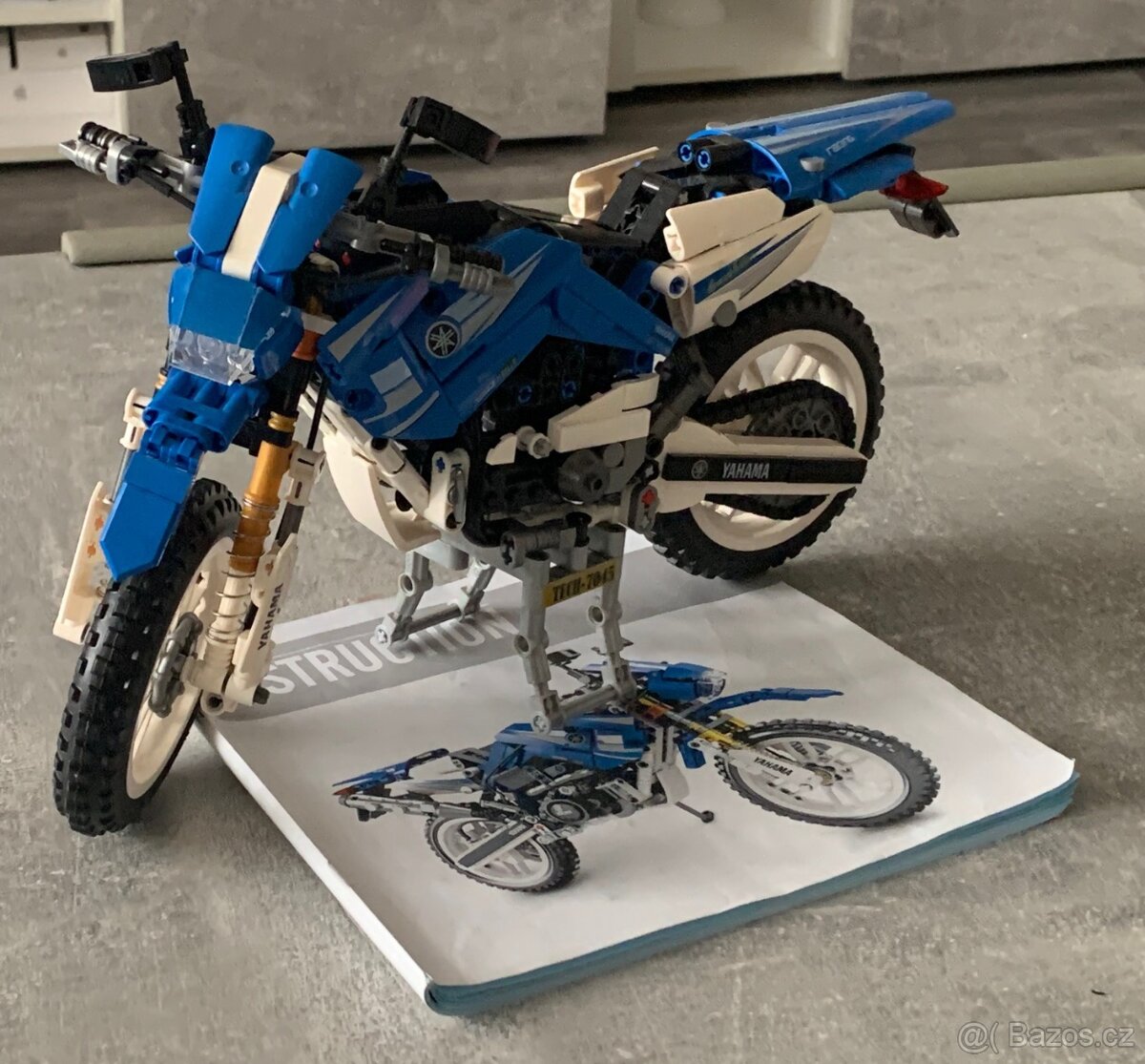 Kopie stavebnice LEGO Yamaha DT (složený stav)