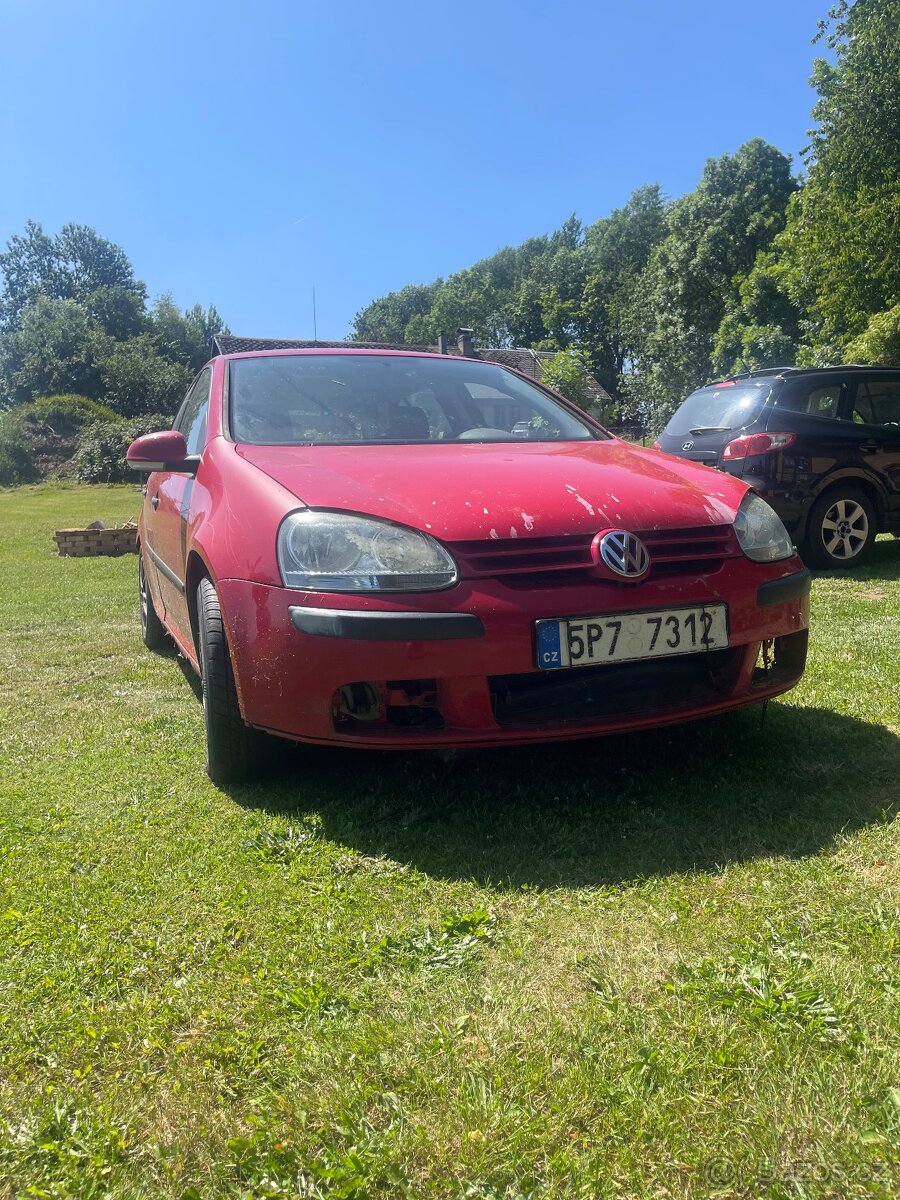WV golf 5 1,4 benzín