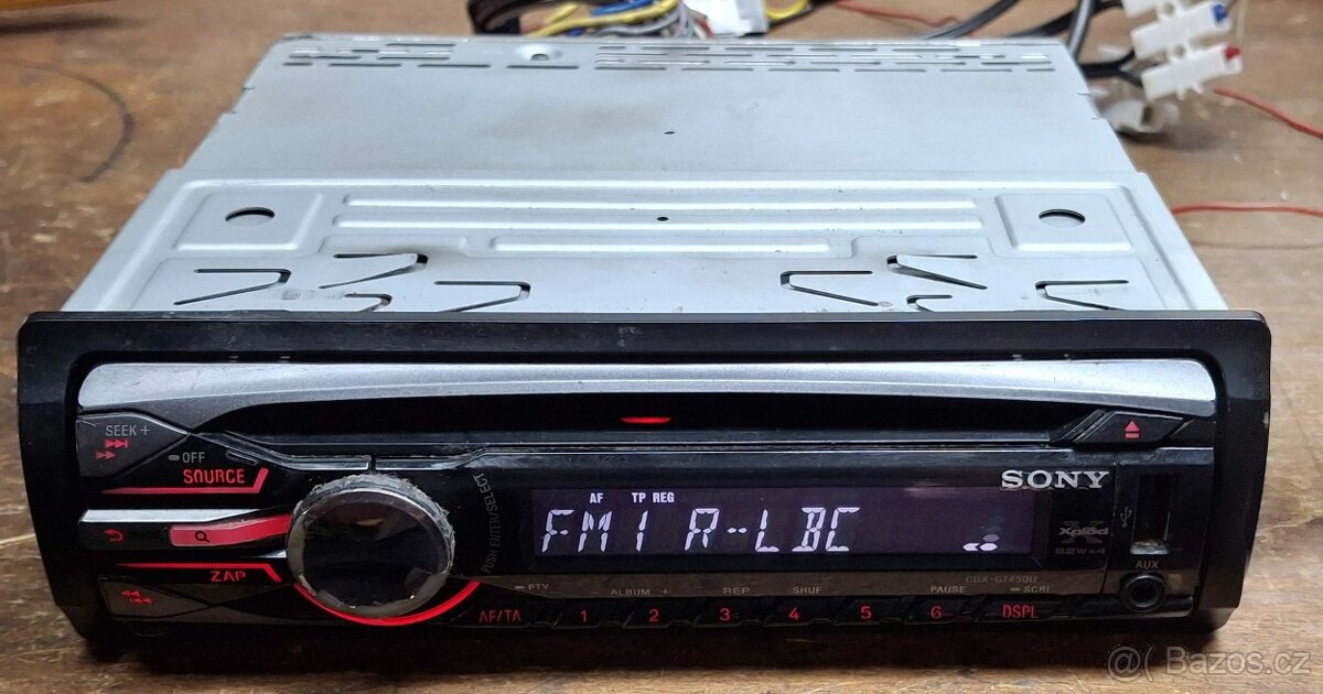 Autorádio SONY CDX-GT450U s USB CD MP3